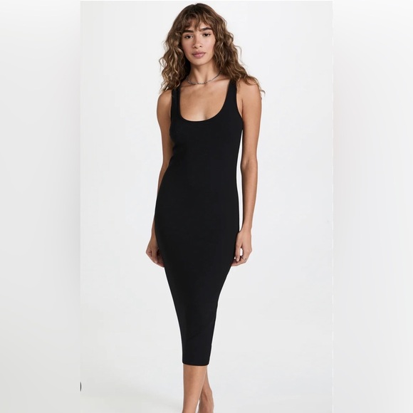 L'AGENCE Dresses & Skirts - L'AGENCE Women's S Ivanna Midi Tank Bodycon Scoop Neckline Dress in Black - EUC!